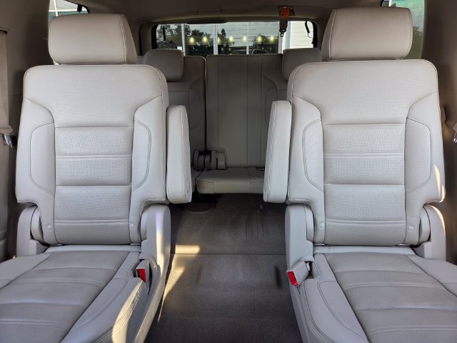 Used 2019 GMC Yukon Denali w/ Denali Ultimate Package AWD/4WD image 11