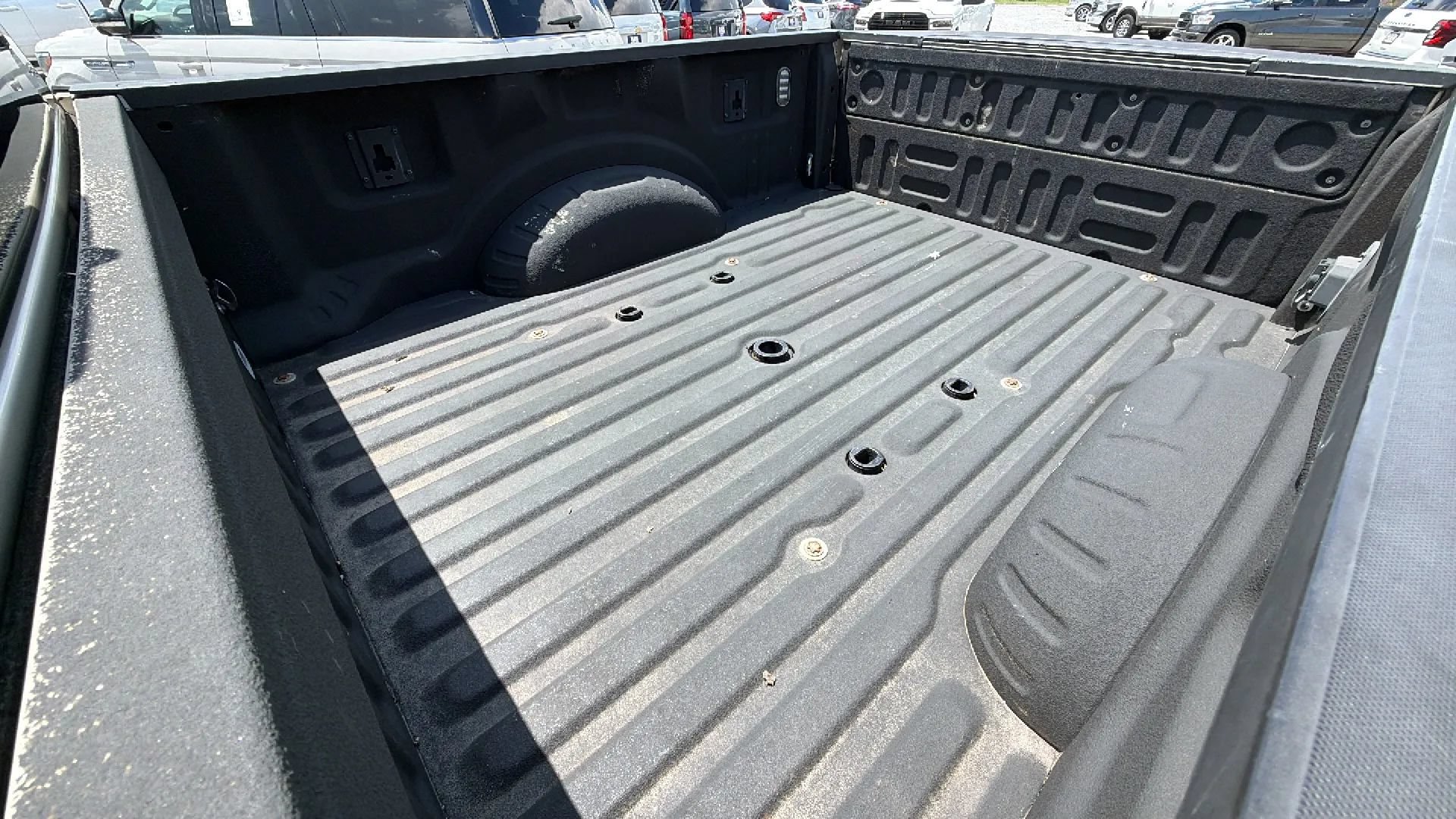Used 2017 Ford F250 Lariat w/ Lariat Ultimate Package AWD/4WD image 20