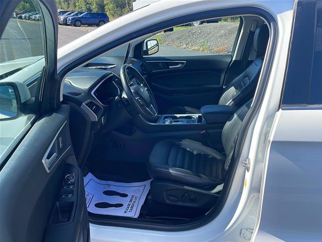 Certified 2021 Ford Edge SEL w/ Convenience Package AWD/4WD image 10