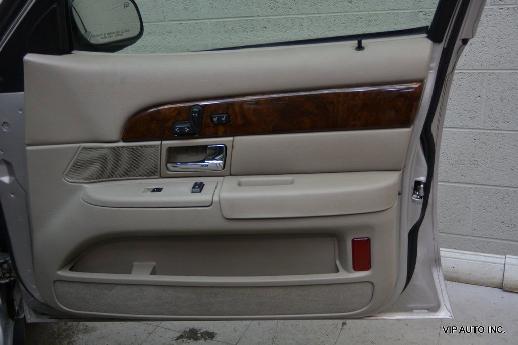 Used 2009 Mercury Grand Marquis LS image 8