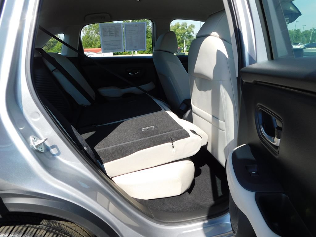 Certified 2024 Honda HR-V LX image 23