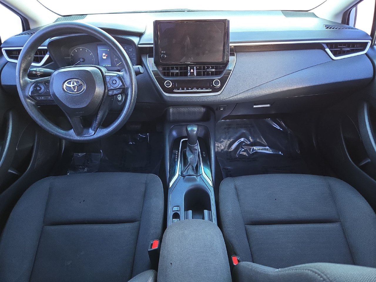 Used 2024 Toyota Corolla LE FWD image 10