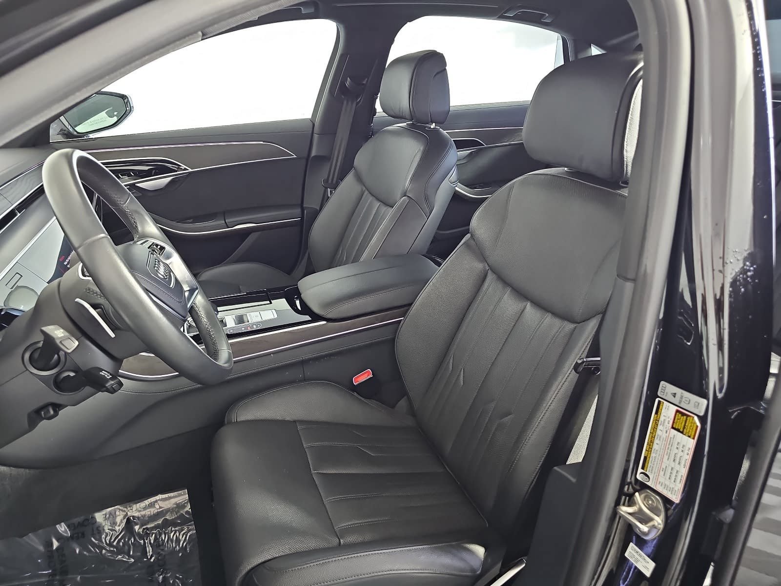 Used 2023 Audi A8 L 3.0T w/ Executive Package AWD/4WD image 15