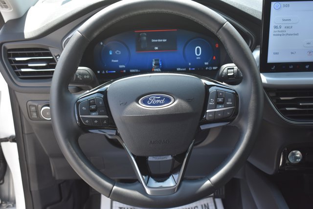 Used 2024 Ford Escape Platinum w/ Premium Technology Package AWD/4WD image 20