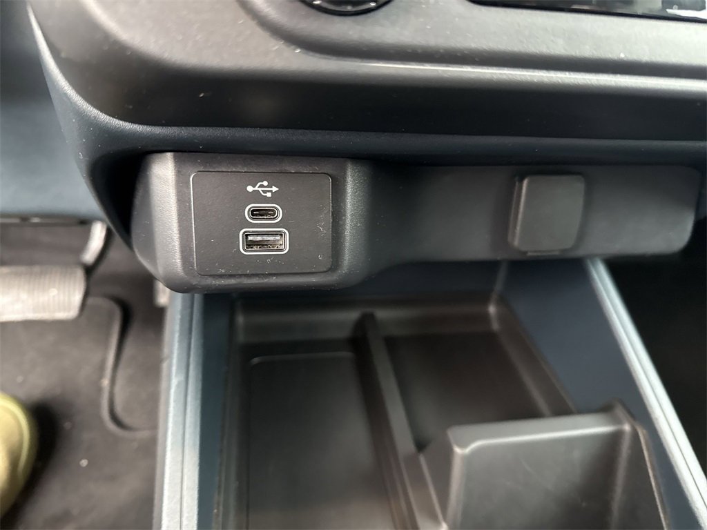 Certified 2025 Ford Maverick XL w/ Equipment Group 102A image 26