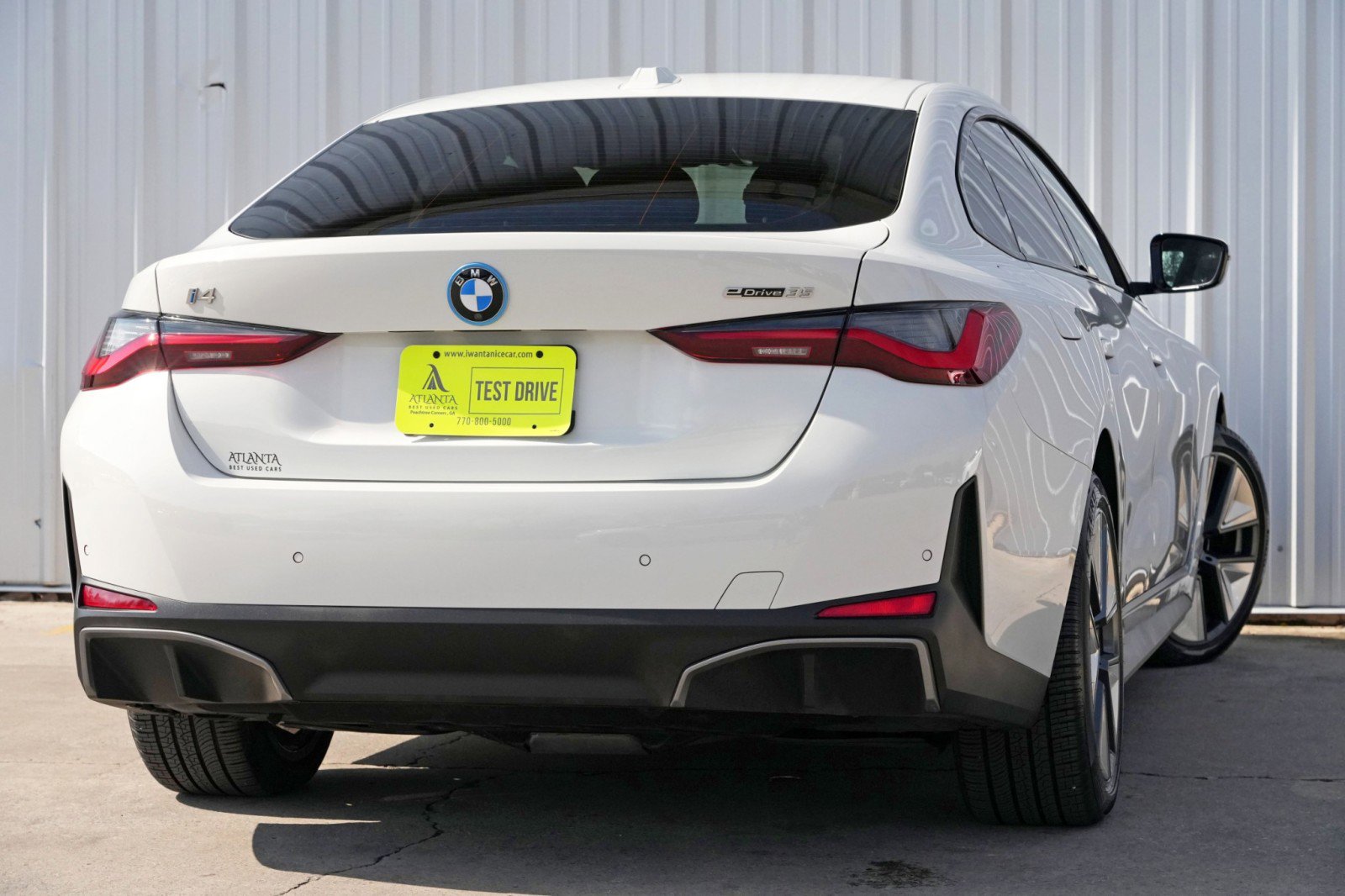 Used 2023 BMW i4 eDrive35 image 4