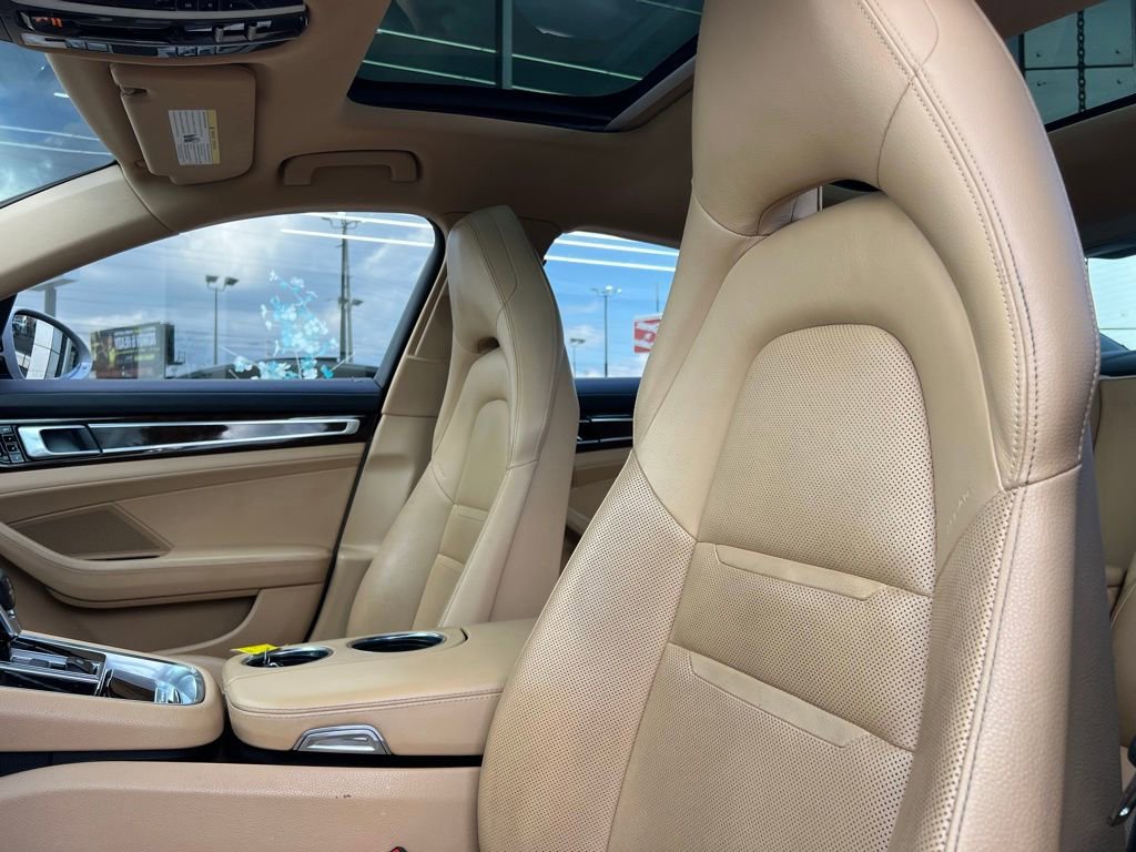 Used 2018 Porsche Panamera 4 image 37