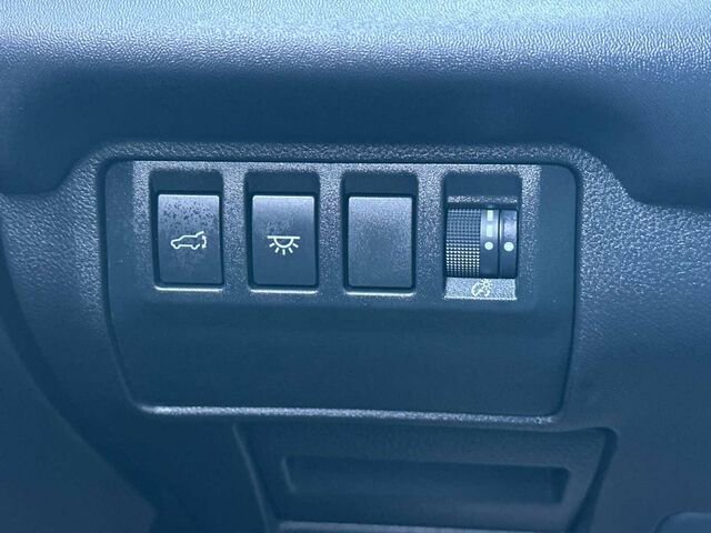 Certified 2025 Subaru Ascent Bronze Edition w/ Onyx Package image 33