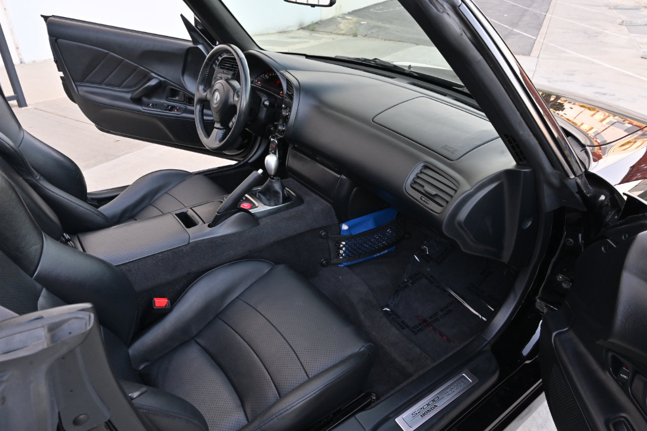 Used 2001 Honda S2000 image 20