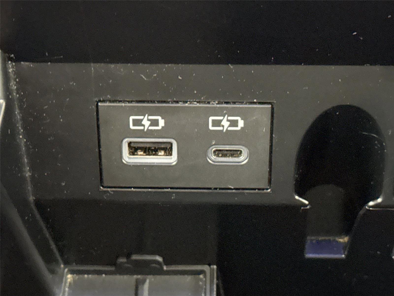 Used 2022 Toyota Tundra SR5 image 33