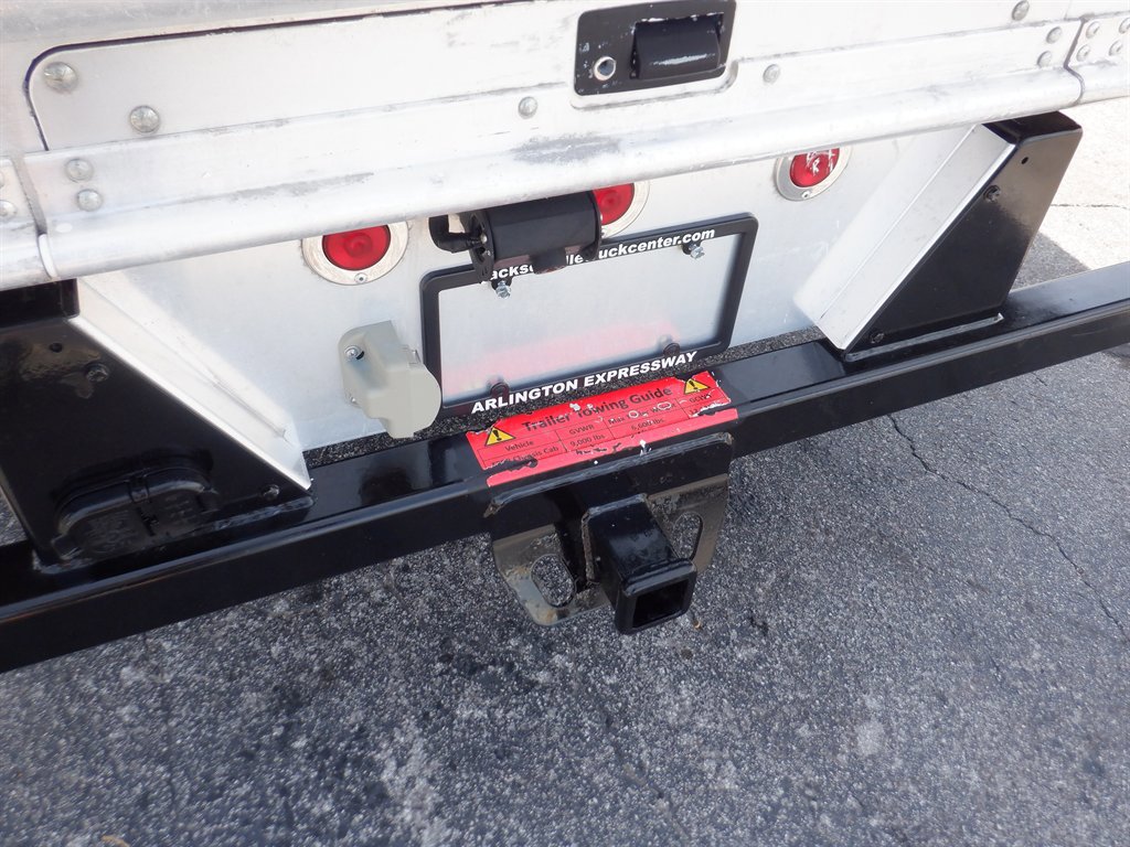 Used 2018 Ford Transit 250 Aluminum Utility image 4