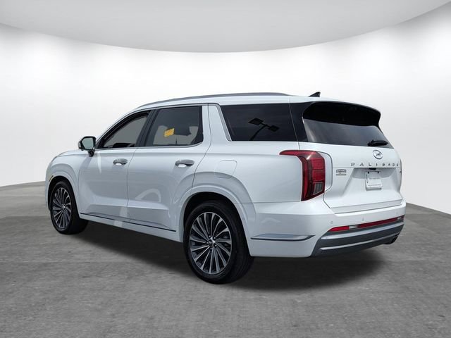 Used 2023 Hyundai Palisade Calligraphy image 6