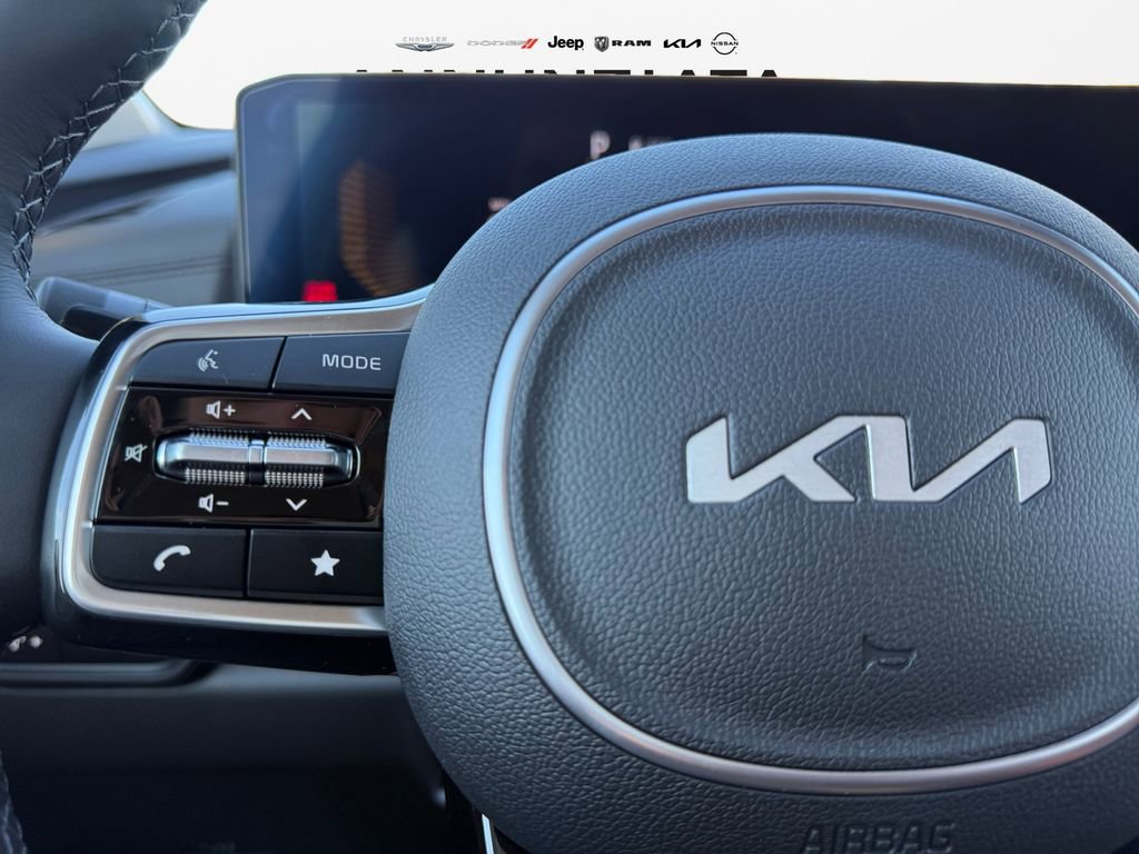 New 2026 Kia Carnival EX image 25