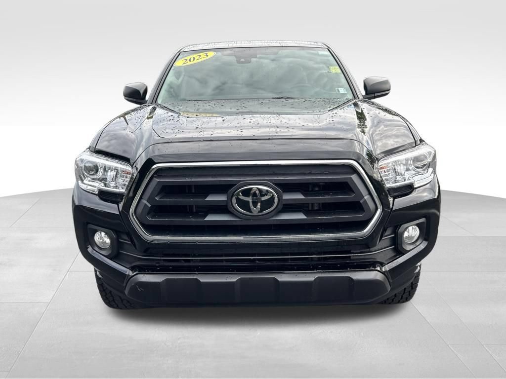 Certified 2023 Toyota Tacoma SR5 w/ SX Package AWD/4WD image 8