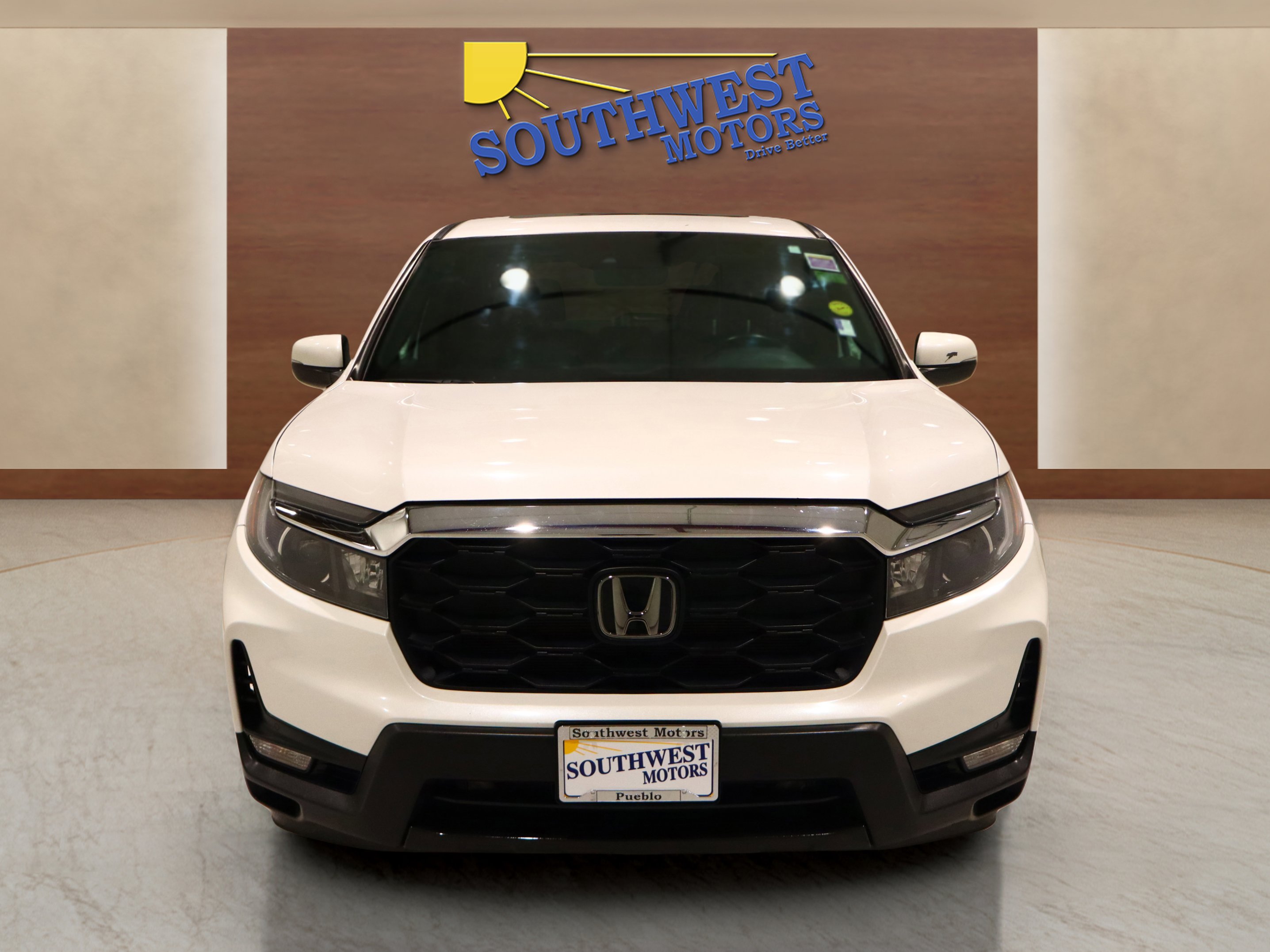 Used 2023 Honda Passport EX-L image 6