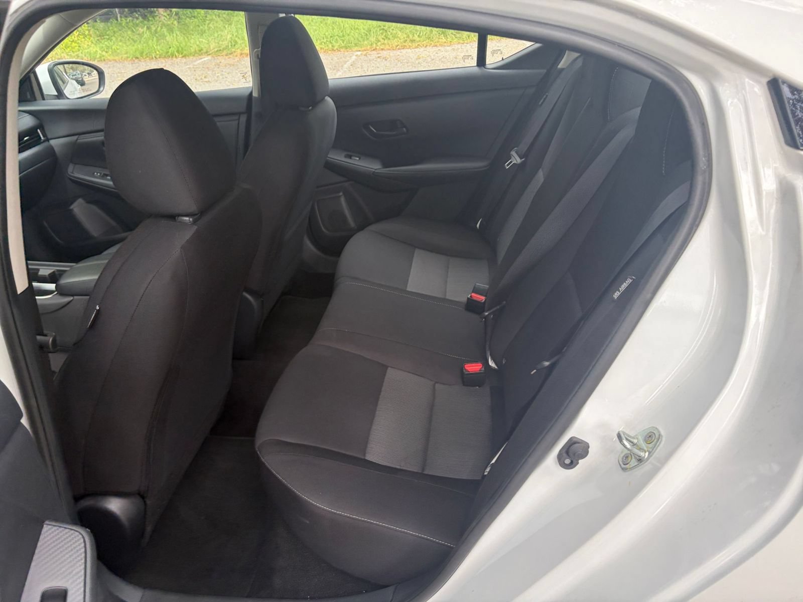 Used 2025 Nissan Sentra SV FWD image 35