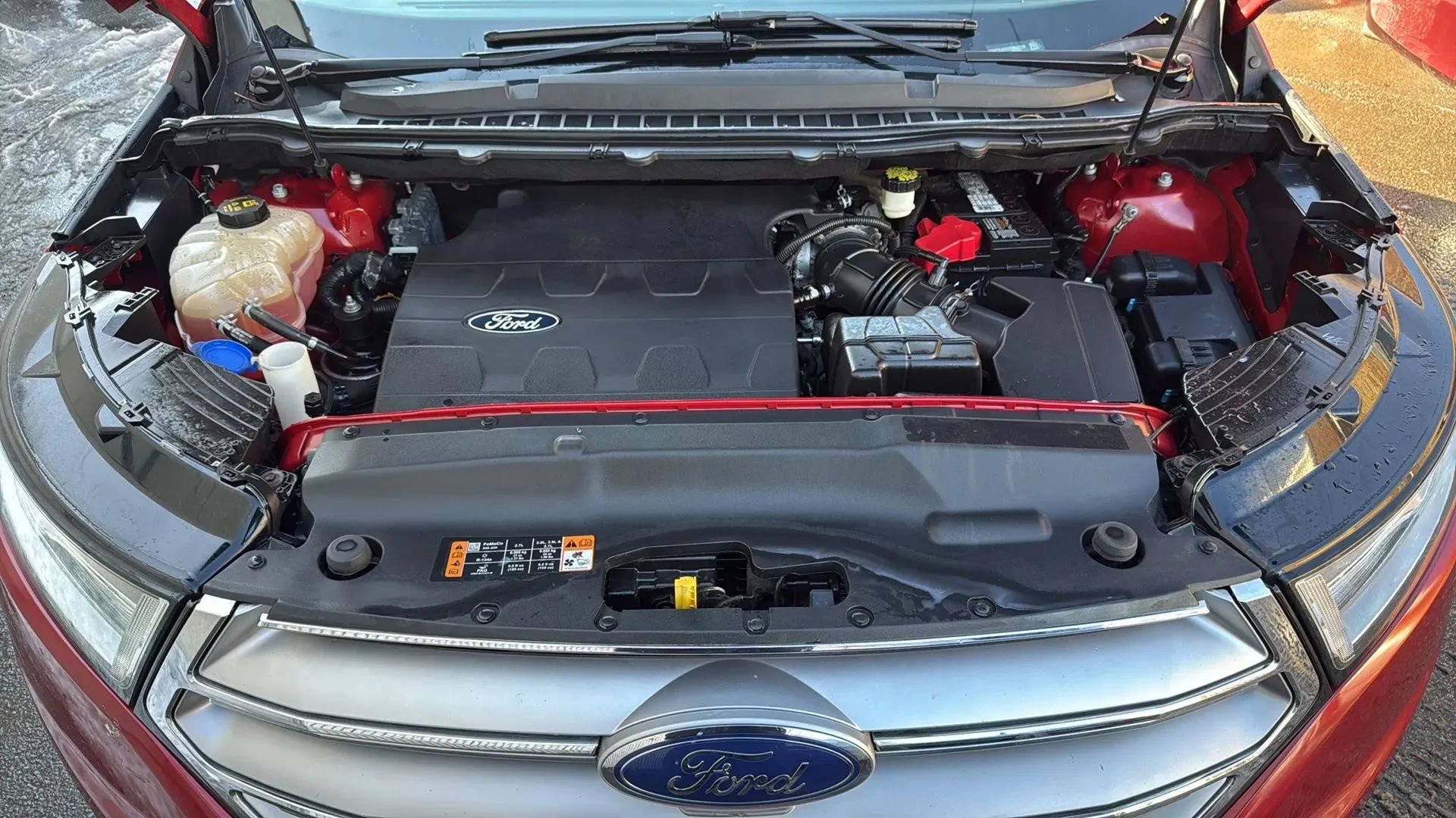 Used 2015 Ford Edge Titanium w/ Equipment Group 302A image 24