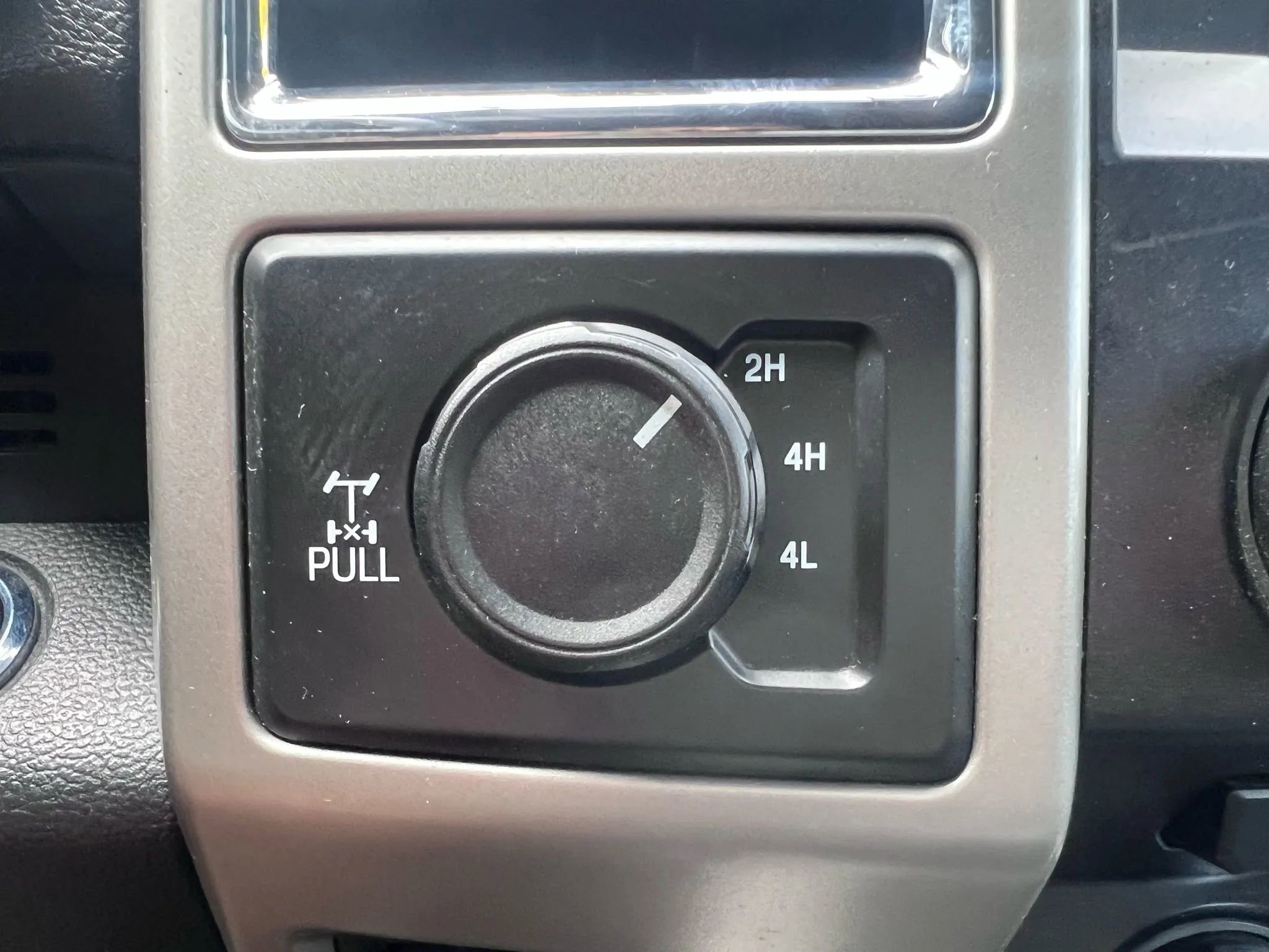 Used 2018 Ford F250 Lariat w/ Lariat Ultimate Package image 22