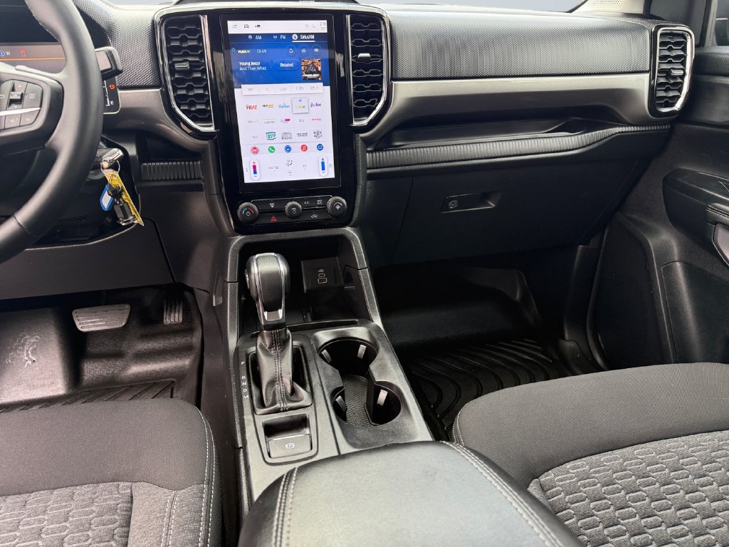 Used 2025 Ford Ranger XLT w/ FX4 Off-Road Package AWD/4WD image 11