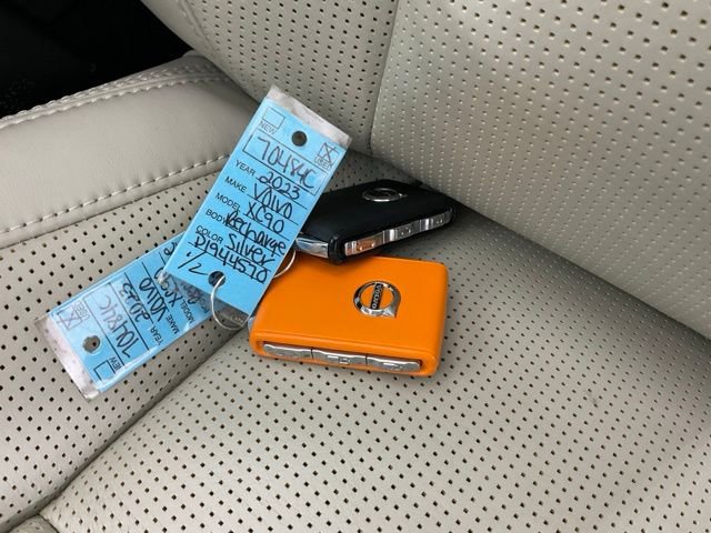 Used 2023 Volvo XC90 T8 Ultimate image 47