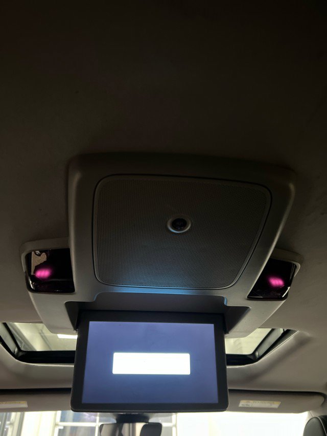 Used 2023 Honda Odyssey Elite image 22