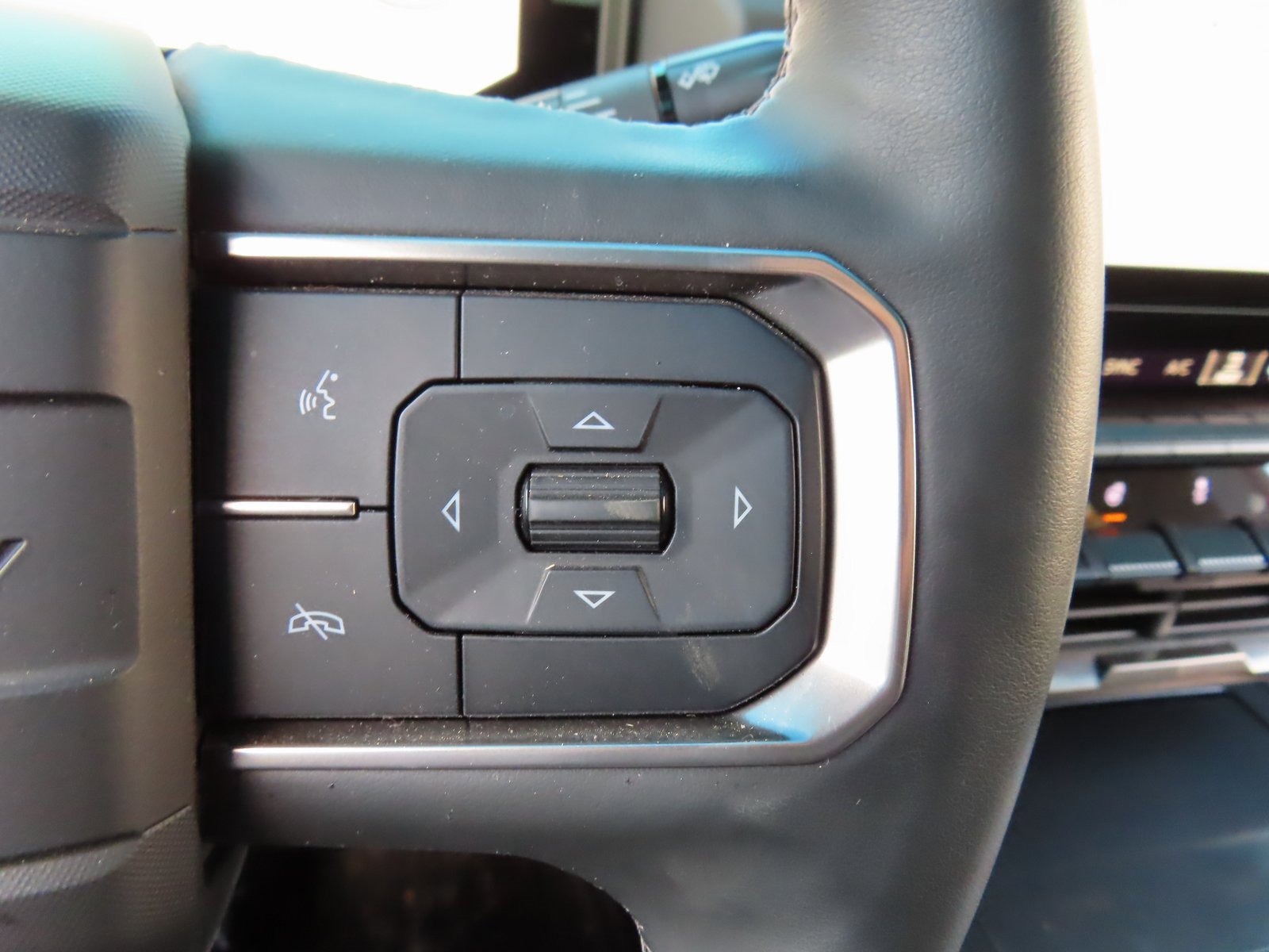 Used 2025 GMC Hummer EV 3X image 22