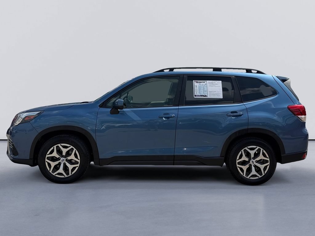 Used 2024 Subaru Forester Premium AWD/4WD image 6