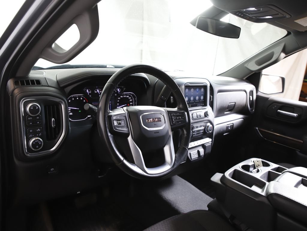 Used 2019 GMC Sierra 1500 Elevation w/ X31 Off-Road Package AWD/4WD image 11