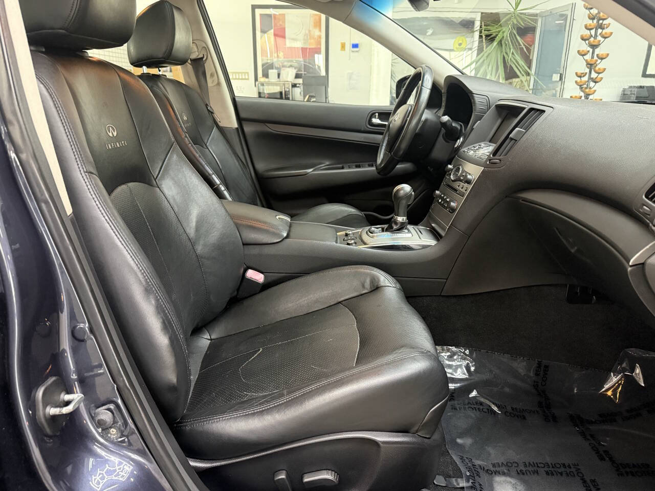 Used 2011 INFINITI G25 x w/ Moonroof Pkg AWD/4WD image 17