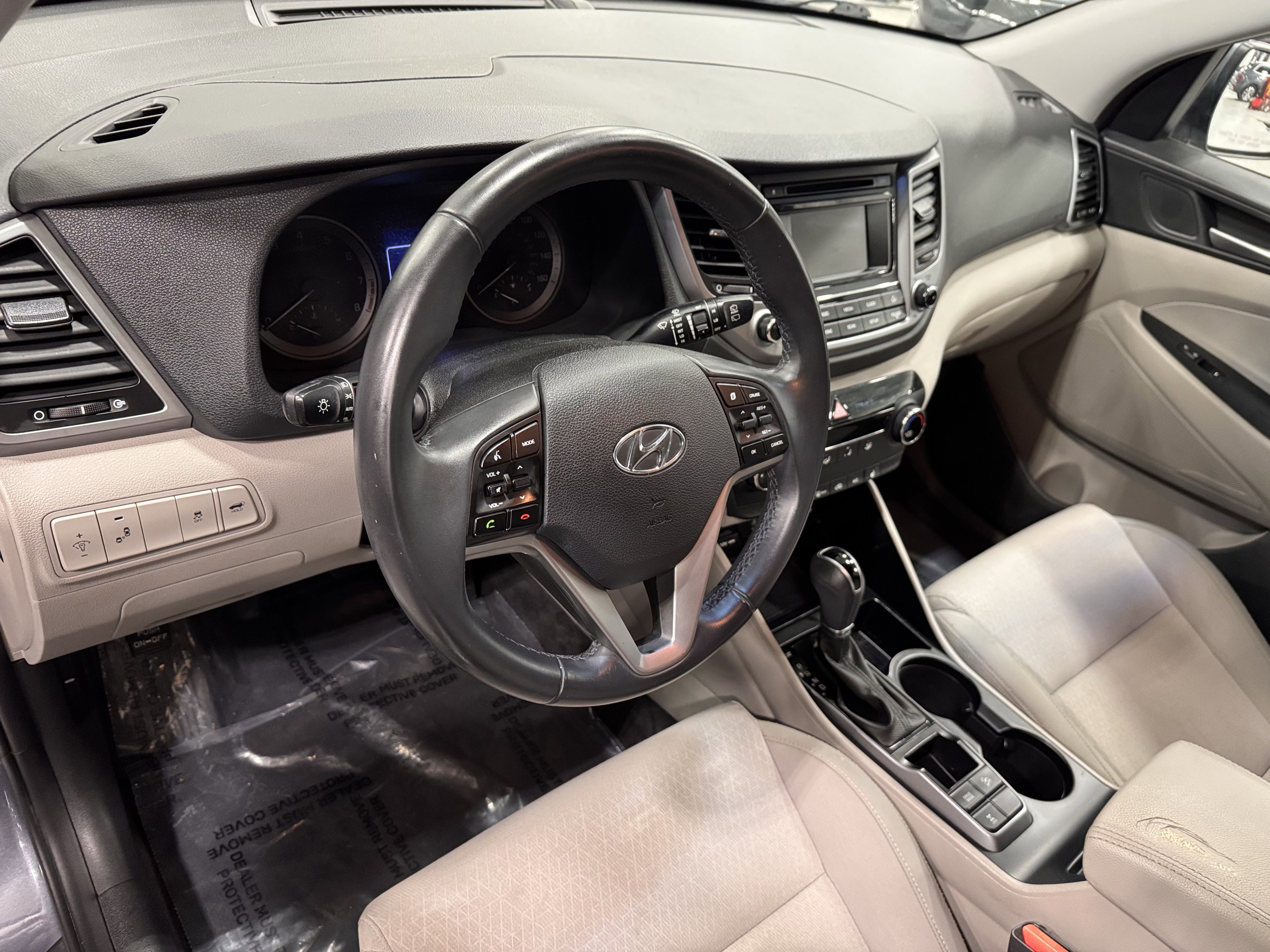 Used 2017 Hyundai Tucson Sport w/ Cargo Package image 16