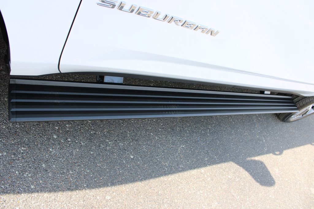 New 2026 Chevrolet Suburban High Country image 22