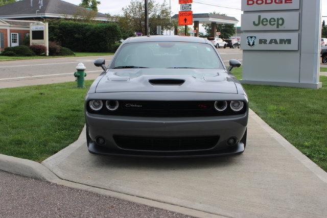 Used 2023 Dodge Challenger R/T Scat Pack w/ Plus Package RWD image 5