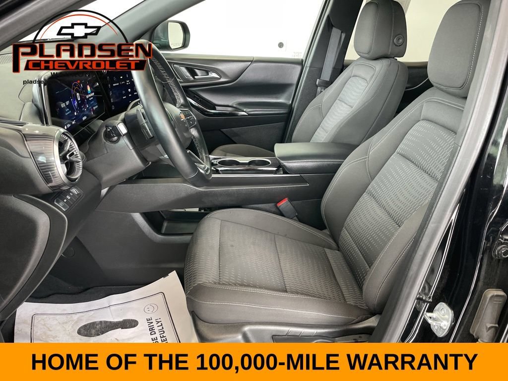 Used 2025 Chevrolet Equinox LT AWD/4WD image 8