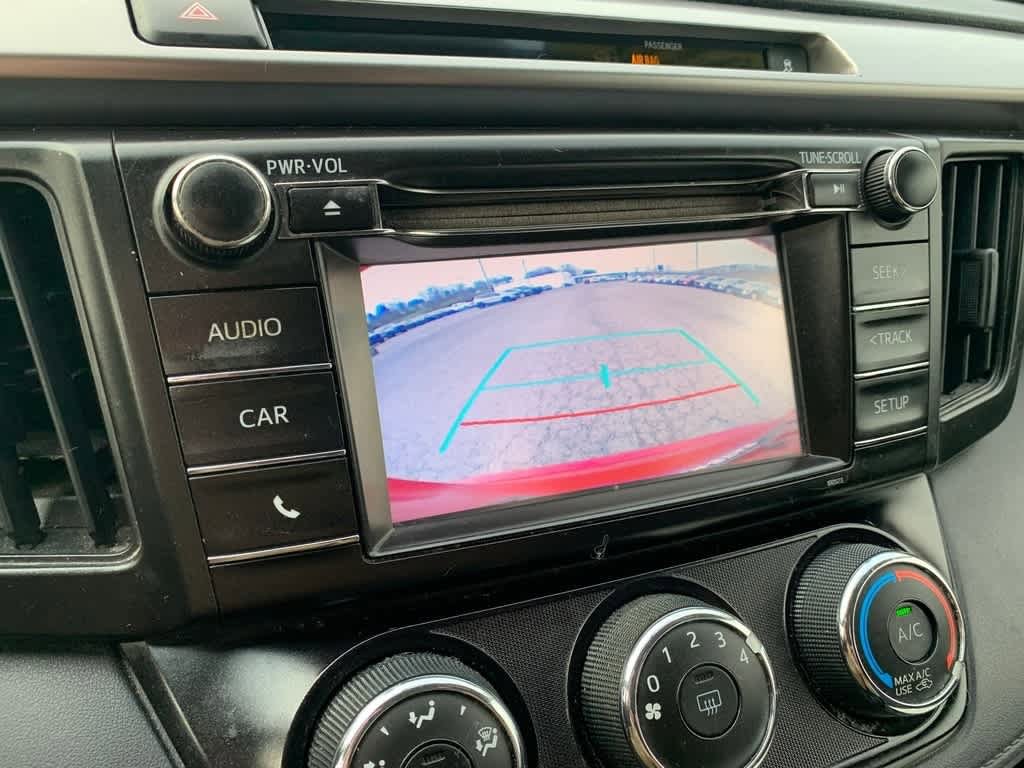 Used 2016 Toyota RAV4 LE image 30