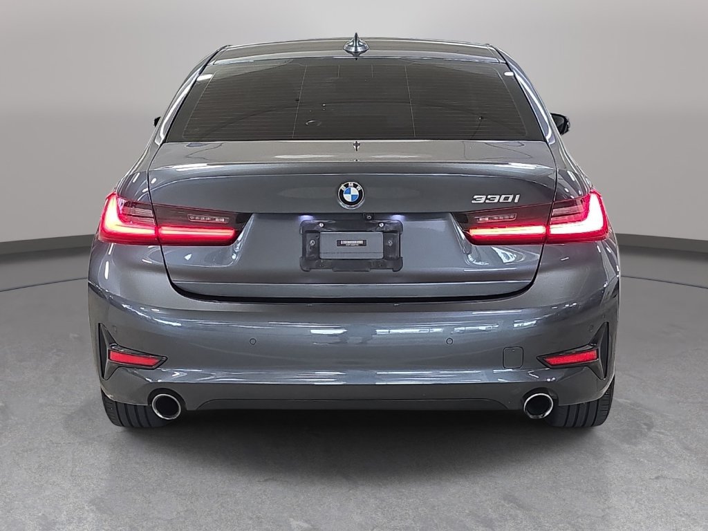 Used 2020 BMW 330i Sedan w/ Convenience Package RWD image 8