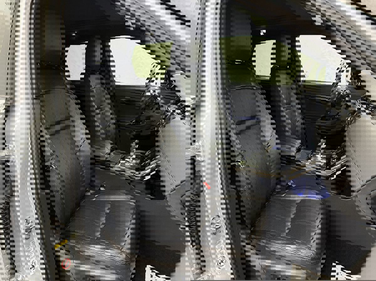 Used 2020 Land Rover Range Rover Evoque R-Dynamic SE image 38