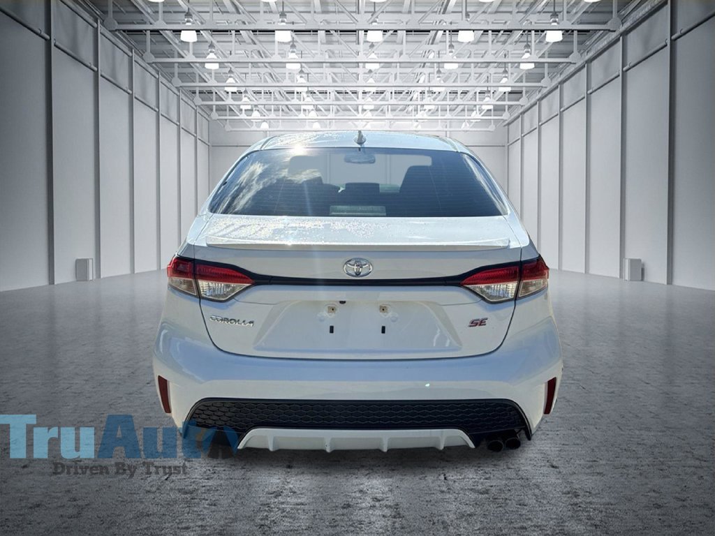 Used 2022 Toyota Corolla SE FWD image 7