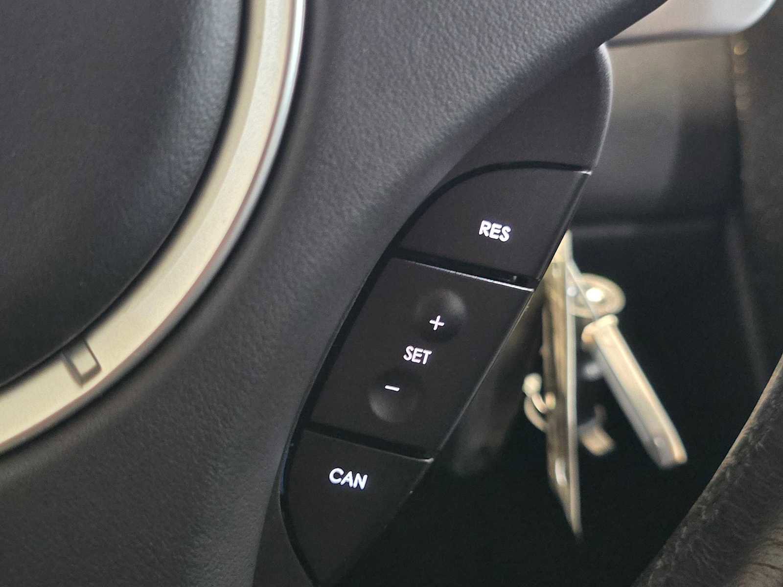 Used 2008 Aston Martin DB9 Volante image 31