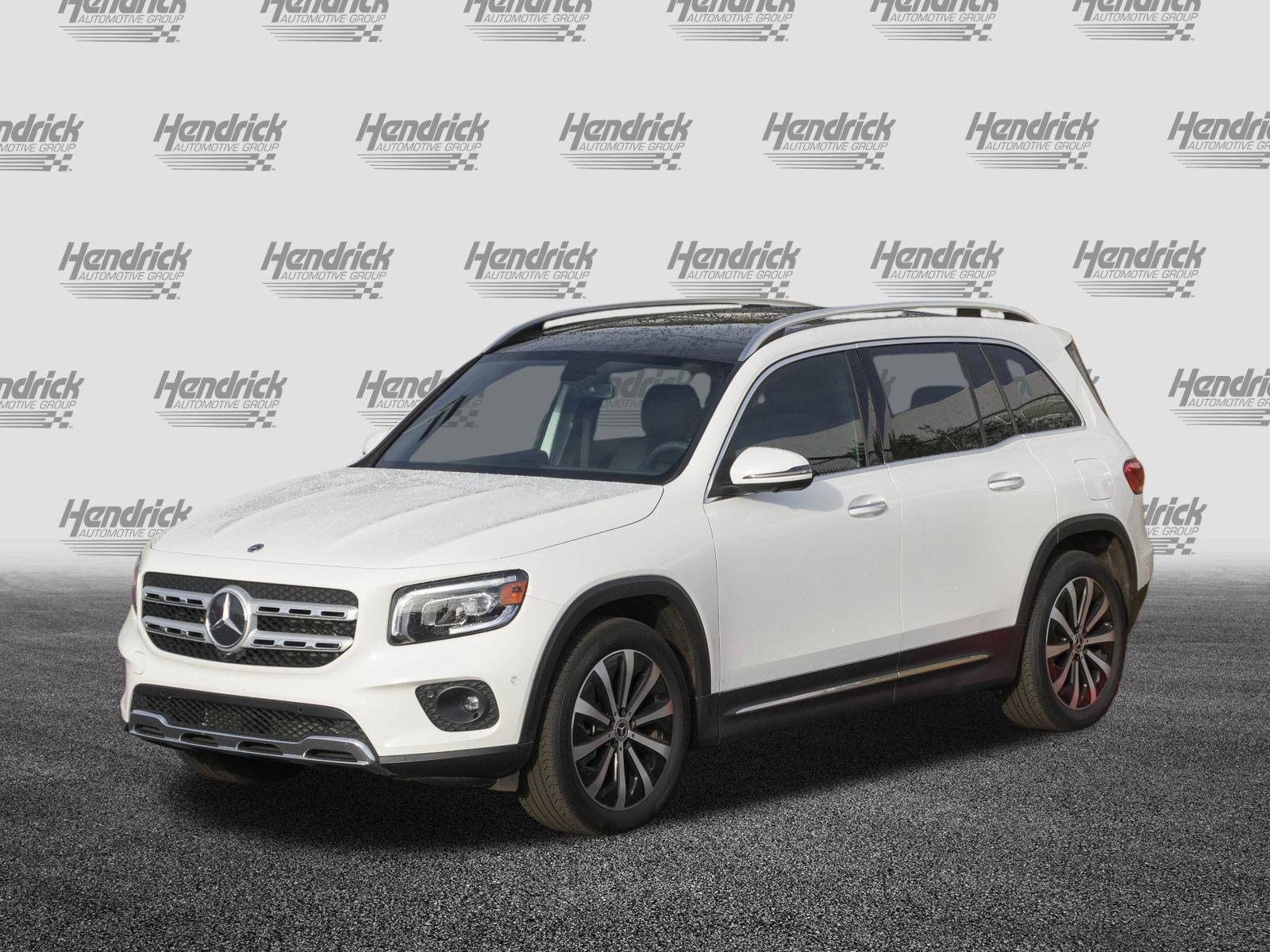 Used 2022 Mercedes-Benz GLB 250 4MATIC image 5