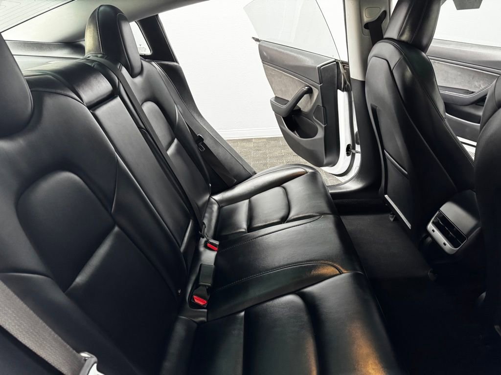 Used 2018 Tesla Model 3 Long Range AWD/4WD image 43