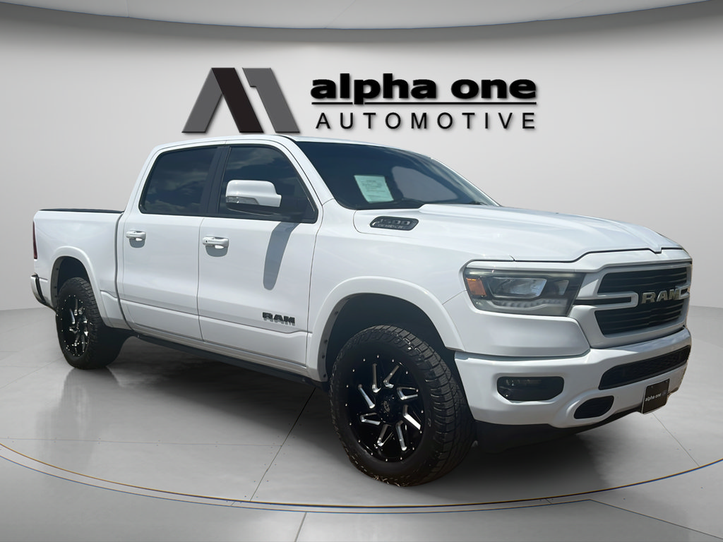Used 2020 RAM 1500 Laramie w/ Sport Appearance Package AWD/4WD image 4