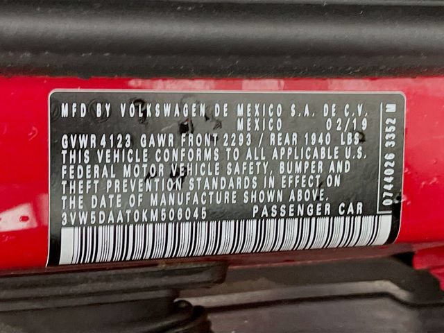 Used 2019 Volkswagen Beetle 2.0T S FWD image 30
