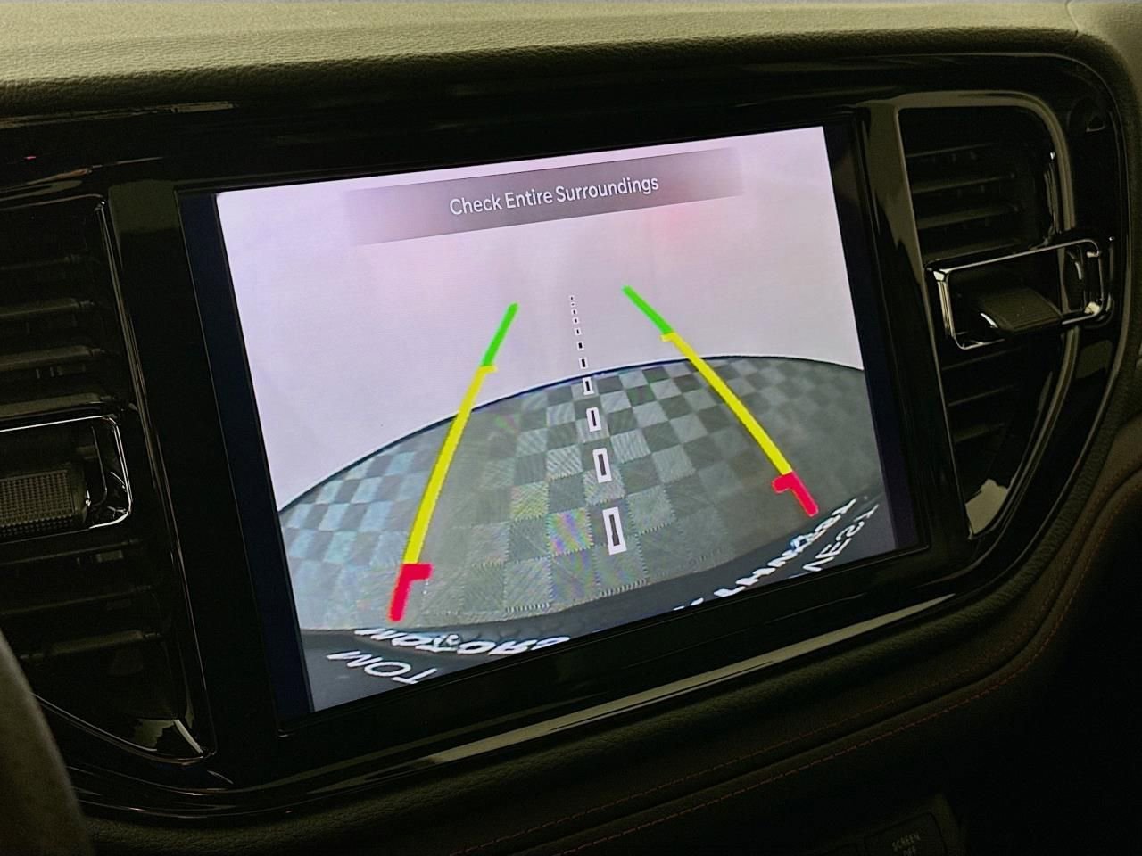 Used 2025 Dodge Durango GT image 13