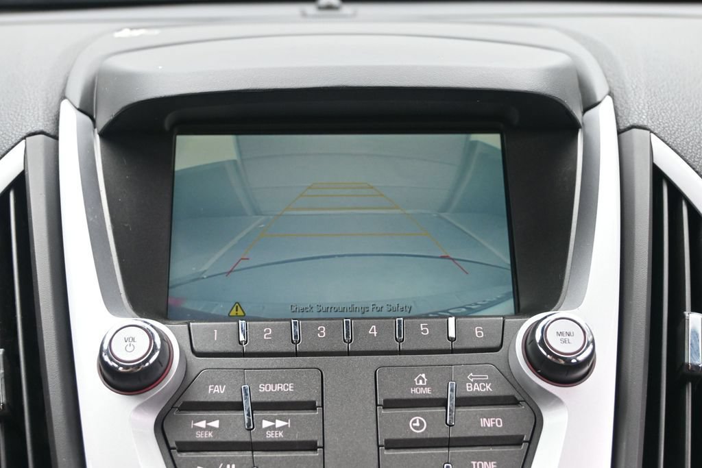 Used 2015 GMC Terrain SLE FWD image 34