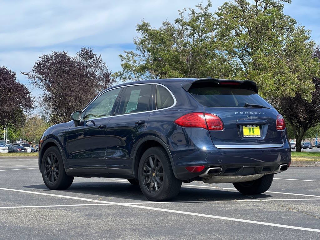 Used 2012 Porsche Cayenne AWD/4WD image 3