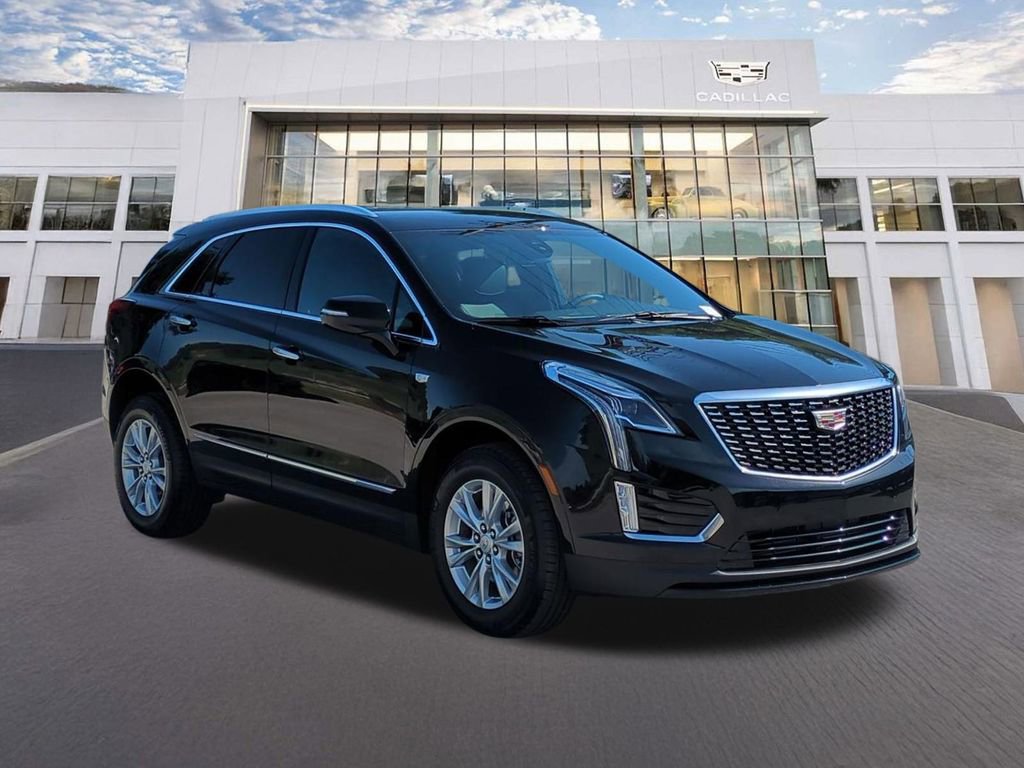 Used 2025 Cadillac XT5 Luxury image 3