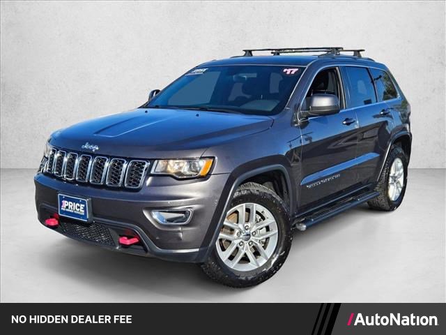 Used 2017 Jeep Grand Cherokee Laredo w/ Quick Order Package 23E AWD/4WD image 1