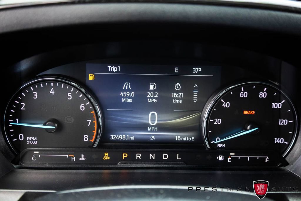 Used 2022 Ford Explorer XLT w/ Equipment Group 202A image 25