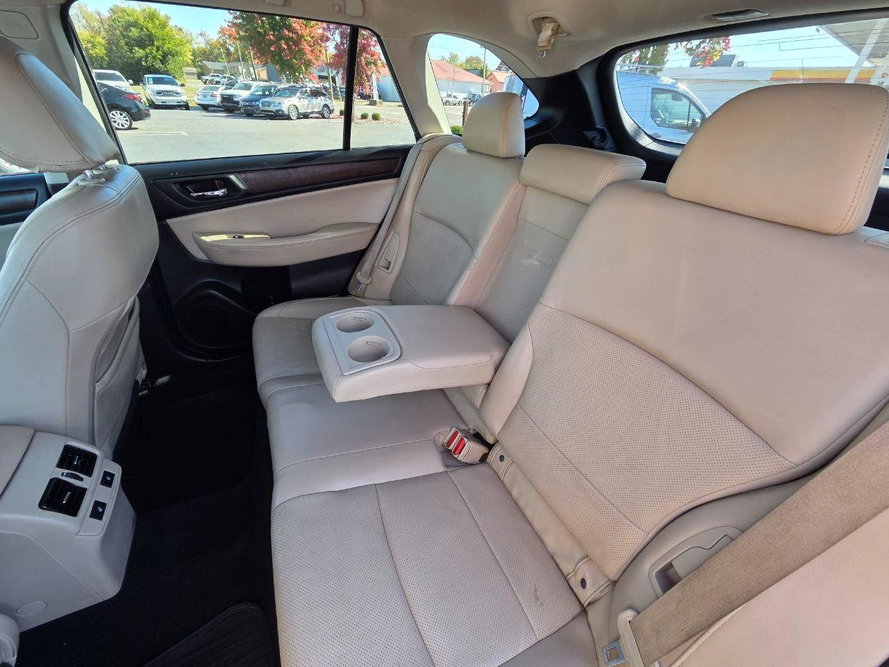 Used 2016 Subaru Outback 2.5i Limited AWD/4WD image 15