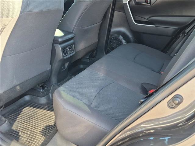 Used 2023 Toyota RAV4 LE FWD image 17
